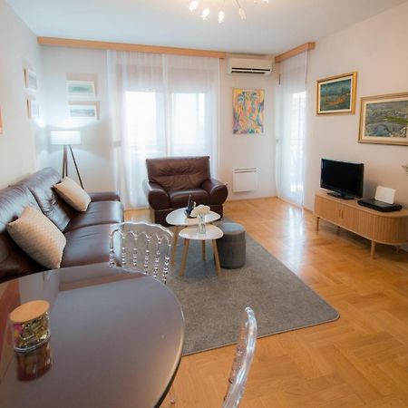 City Nest Apartment Podgorica Ngoại thất bức ảnh