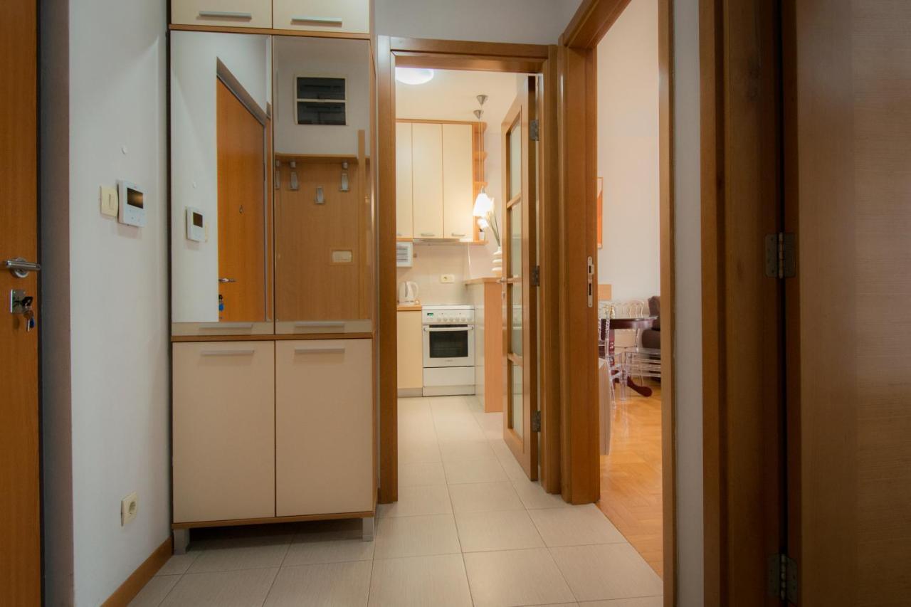 City Nest Apartment Podgorica Ngoại thất bức ảnh